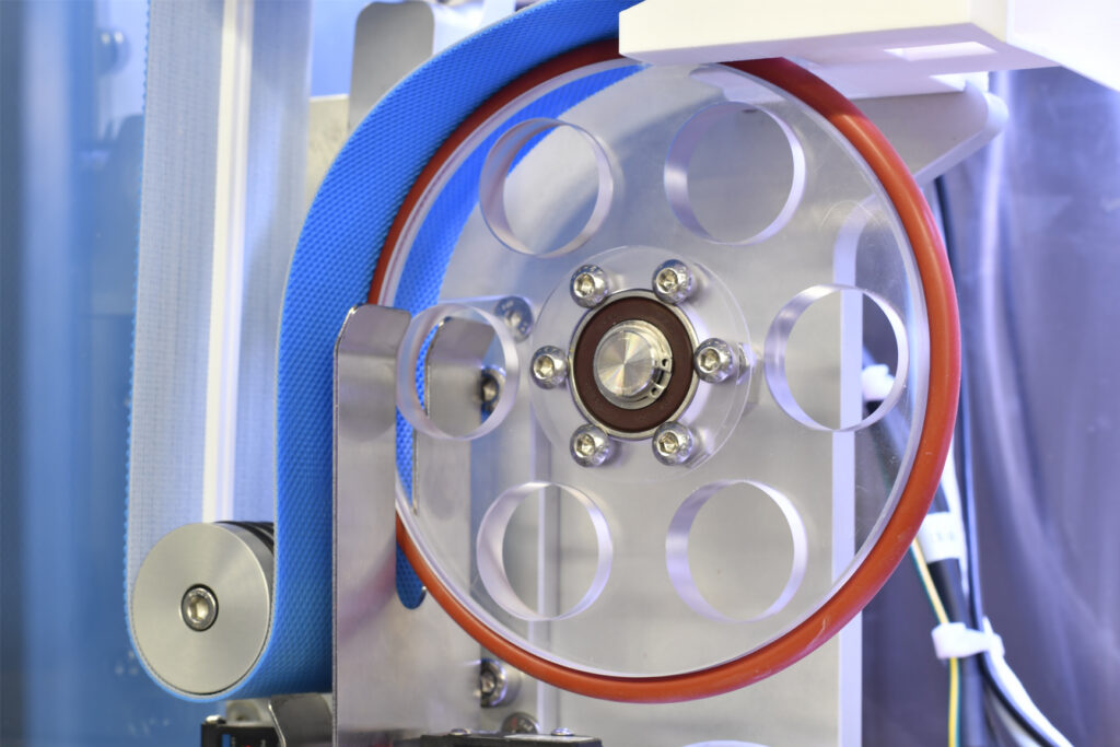 high-speed desiccant packet dispenser in packaging line